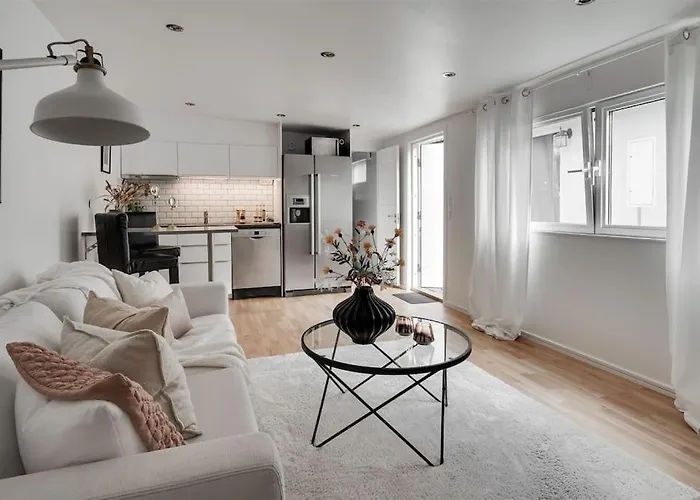 Exclusive Guesthouse Near The Ocean In Hovas Gothenburg