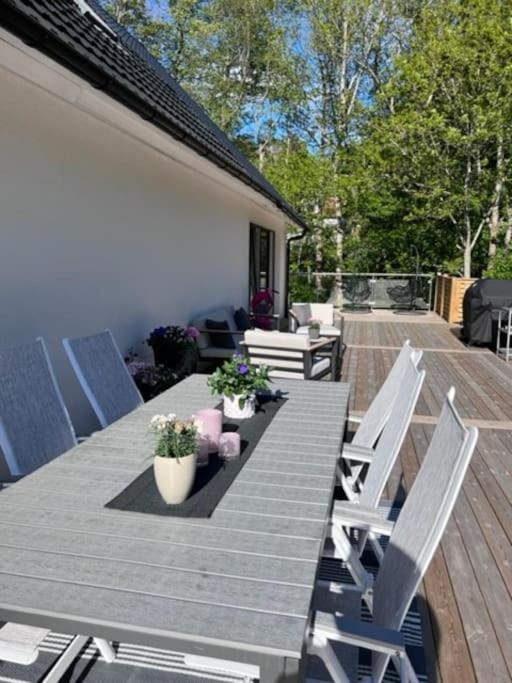 Feriehus Exclusive Near The Ocean In Hovas